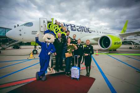 airBaltic  1 000 000    Bombardier CS300